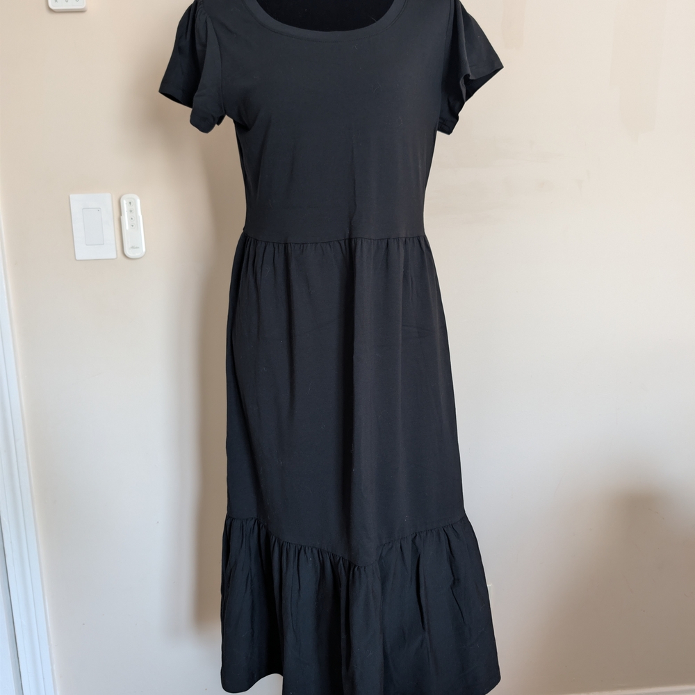 NWOT Isaac Mizrahi Short Sleeve Cotton Modal Tiered Midi Dress Black XS Petite
